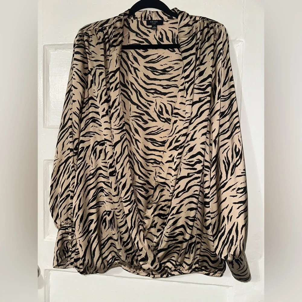 Animal Print Blouse - Picture 3 of 6